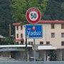 Vaduz ist eine Gemeinde im Oberland sowie die Hauptort und der Residenzort des Fürstentums Liechtenstein. Vaduz ist zudem Sitz der Staatsregierung und des römisch-katholischen Erzbistums Vaduz. Besonders bekannt ist Vaduz in seiner Eigenschaft als internationaler Finanzplatz. Die Gemeinde hat sechs Exklaven und ist somit eine siebengeteilte Verwaltungseinheit. Die Einwohner heissen Vaduzer, das Adjektiv lautet Vaduzisch.